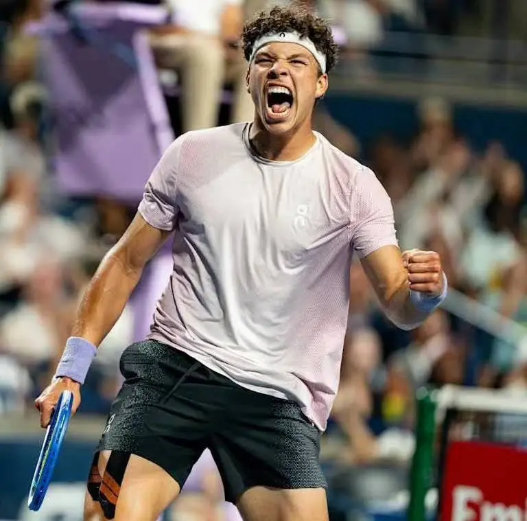 赛门票, entit, 赫然显示是