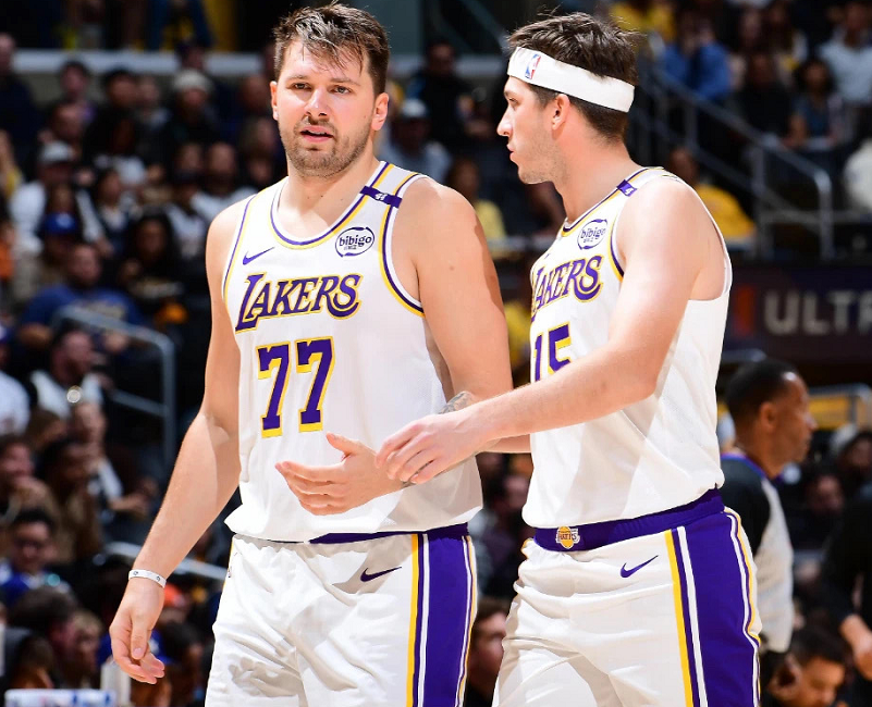 OniLk, 万美金的球