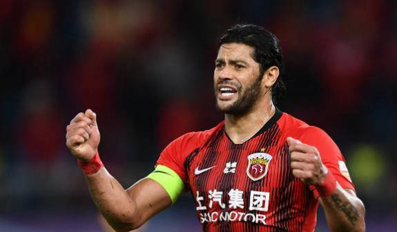 场球员, 对成都蓉城