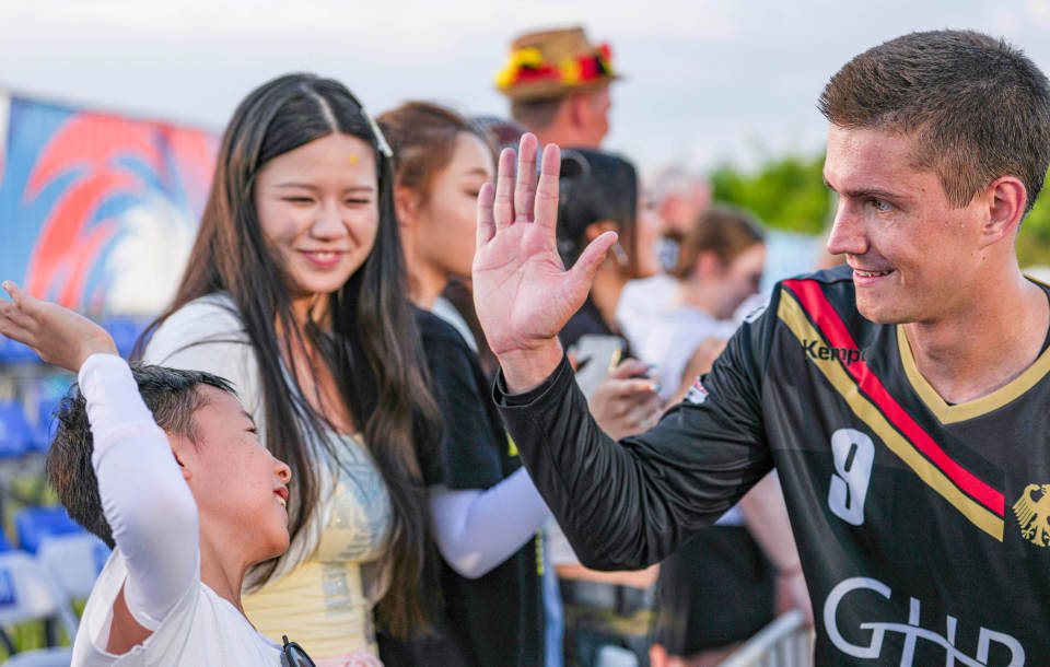 bhjYG, 丁增尼达, uRGkb