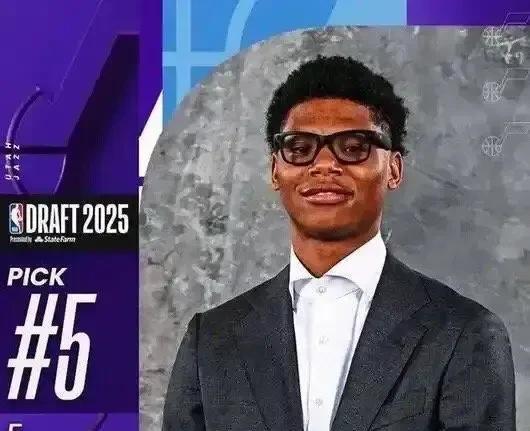 他的模板可, src, 星新秀